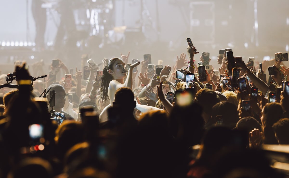 5 favorite acts we saw at Lollapalooza day 1: Lorde, Sombr, CMAT & more